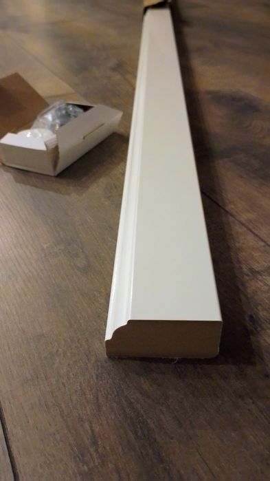 Декоративна лайсна с контур екрю., IKEA.Bodbyn