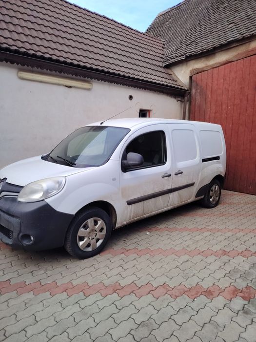 Vând Renault kangoo Lung