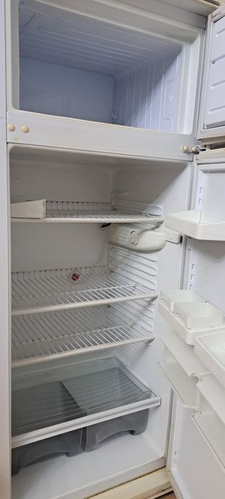Холодильник  продам