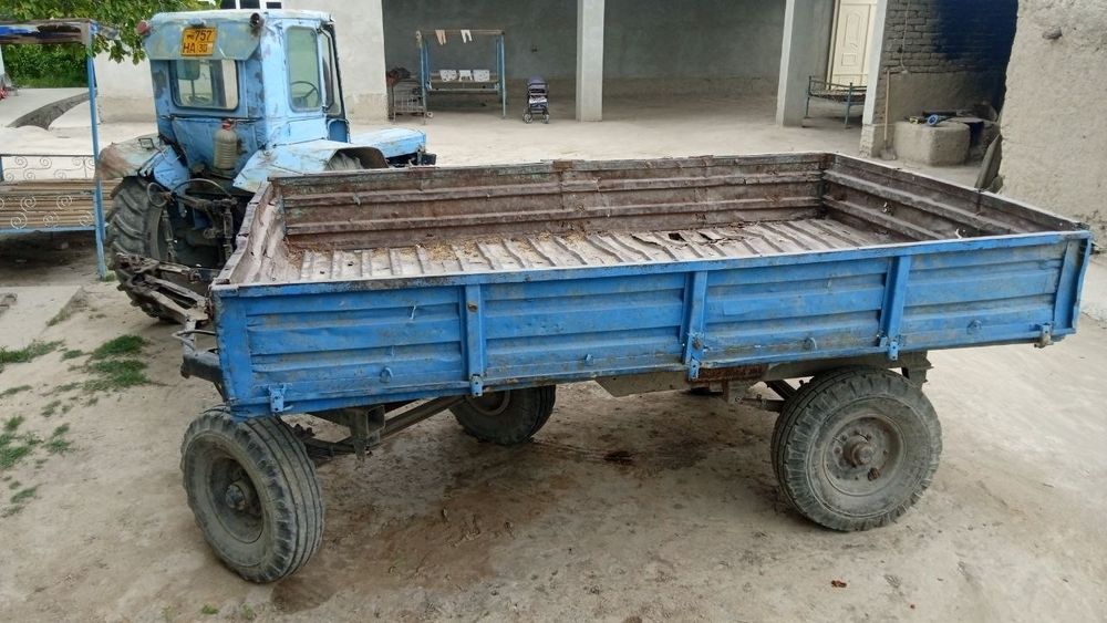 Assalomu alaykum traktor 28  DKU (somon maydalagich) va telechkasi bor