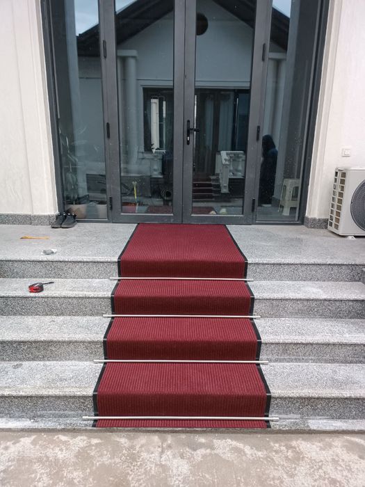 Держатель для ковров