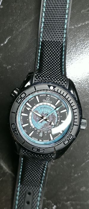 Omega seamaster black