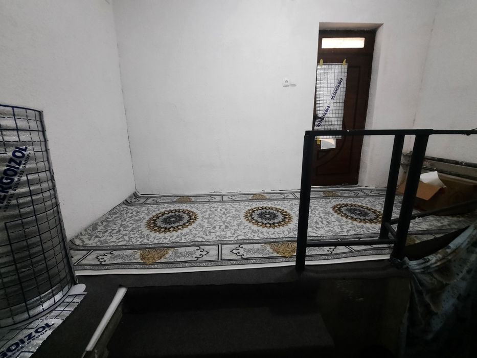 Uy sotiladi sergeli yangi hayot tumanida