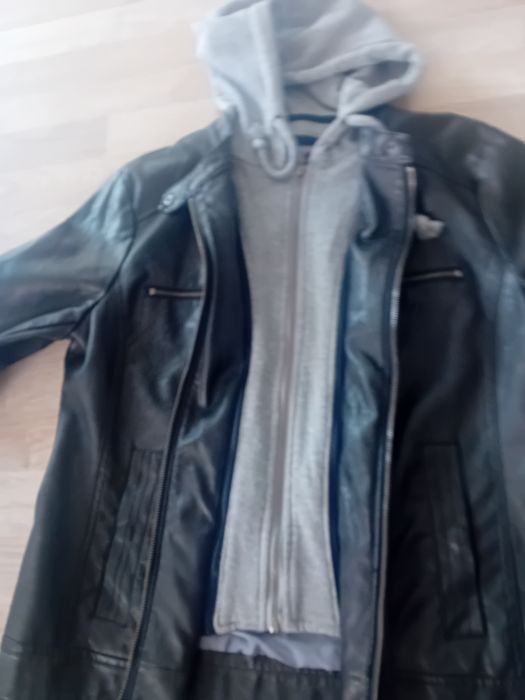 Geaca superba piele,ca noua
