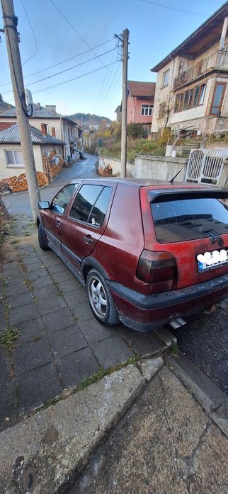 Голф 3 2.0 115кс газов ижекцион на части