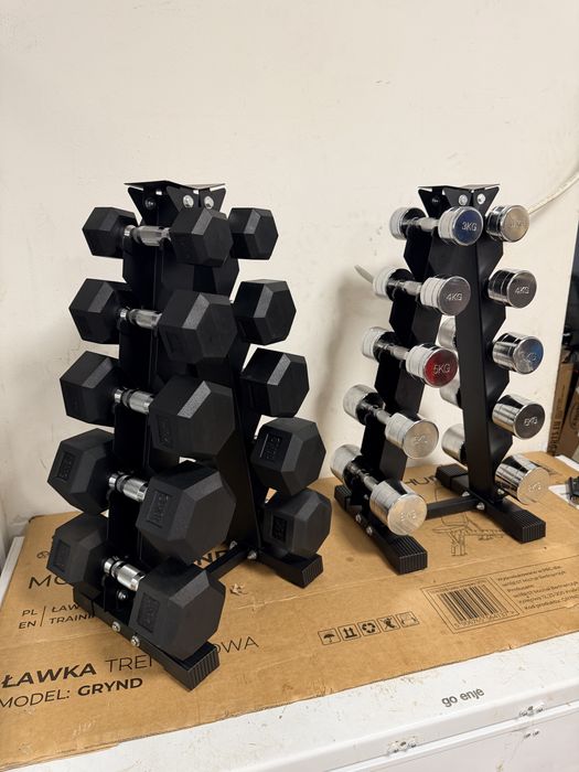 Gantere fixe profesionale noi Hexagonale si rotunde cromate+ suport gantere noi  pret suport 350 lei, pret Gantere 15 lei kg