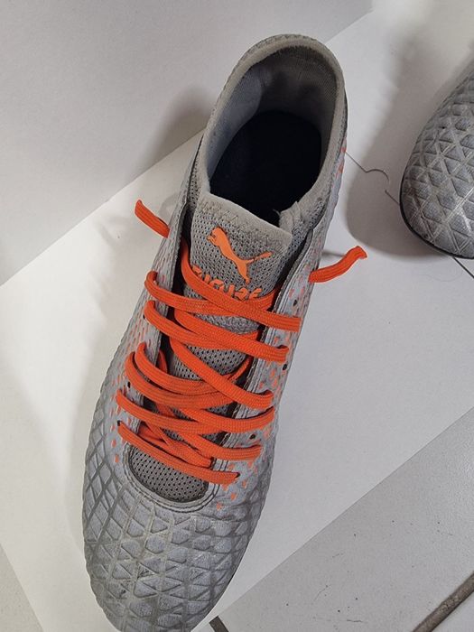 Пума(puma) бутонки 42,5 номер  27,5 сантиметра  изолзвани