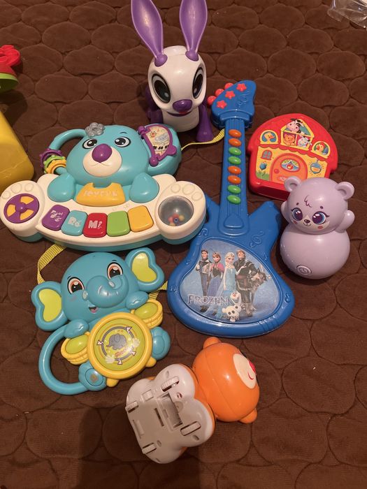 Продам игрушки для малыша