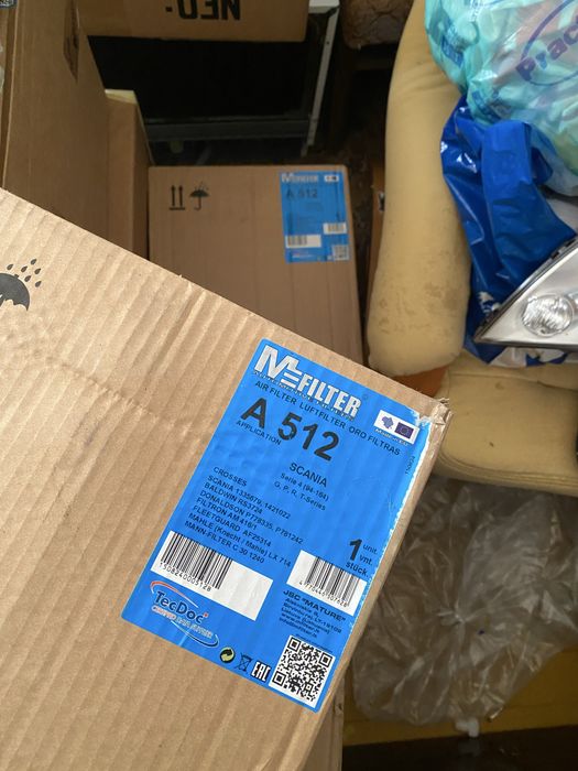 Филтри за камиони на половин цена.