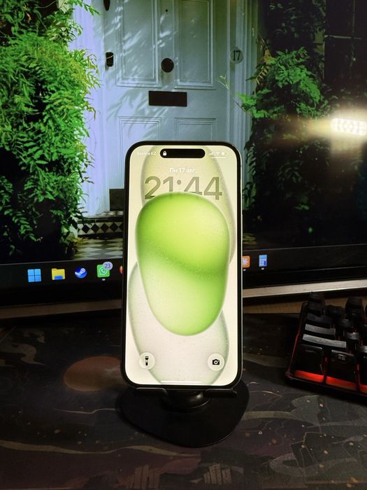 iPhone 15 128gb
