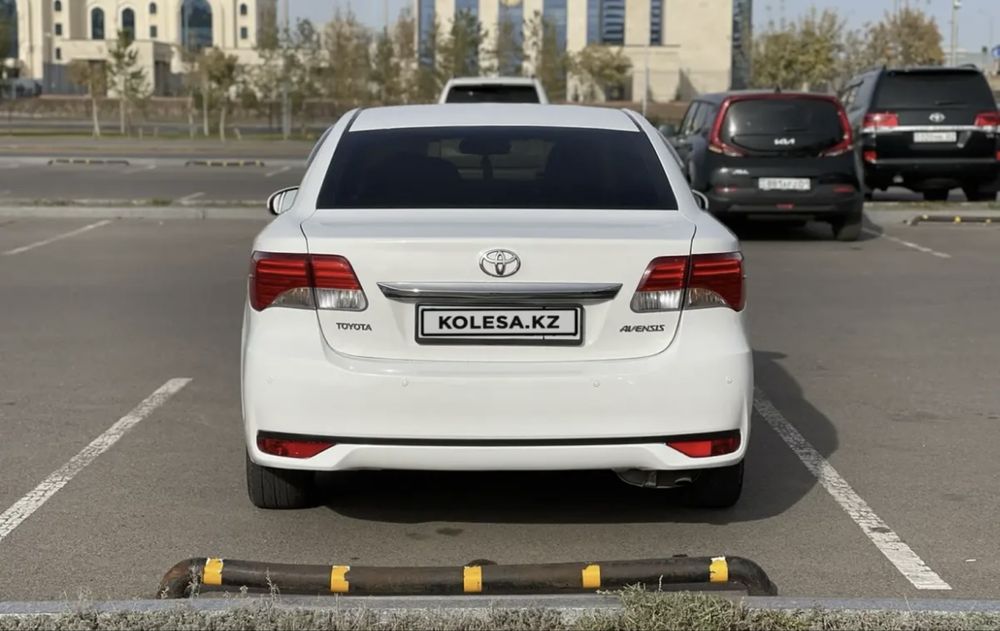 Продам Тайоту Авенсис