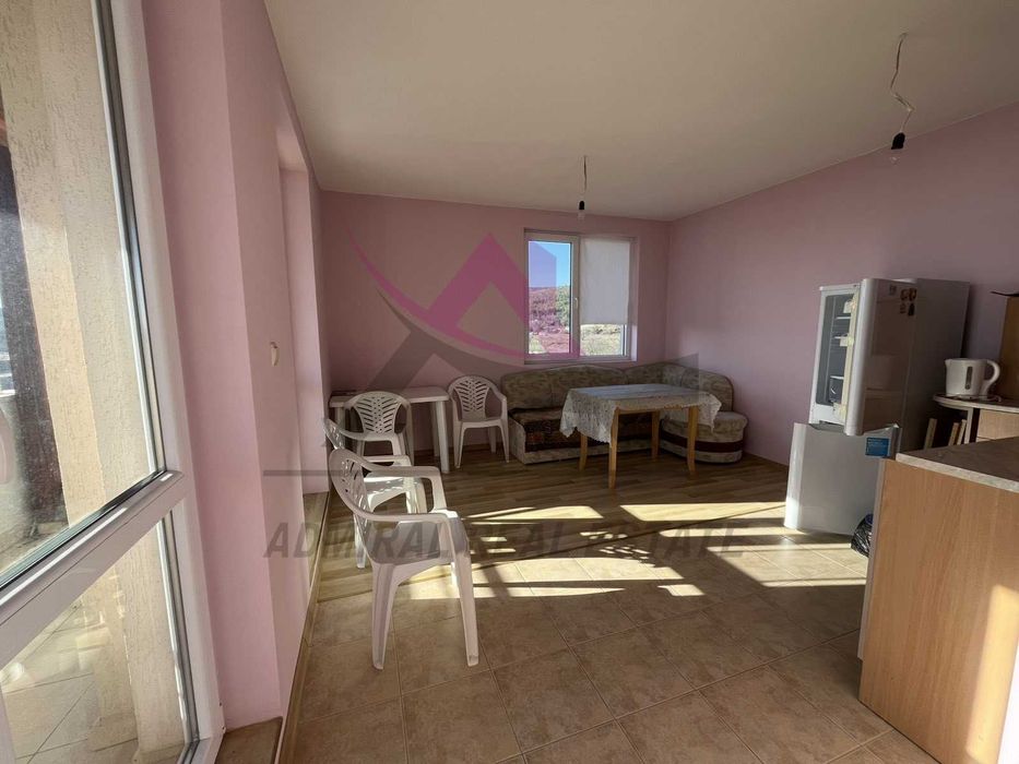 Продава се Двустаен апартамент в Варна, Виница - 70 кв.м за 1358 €/кв.м - Снимка #1