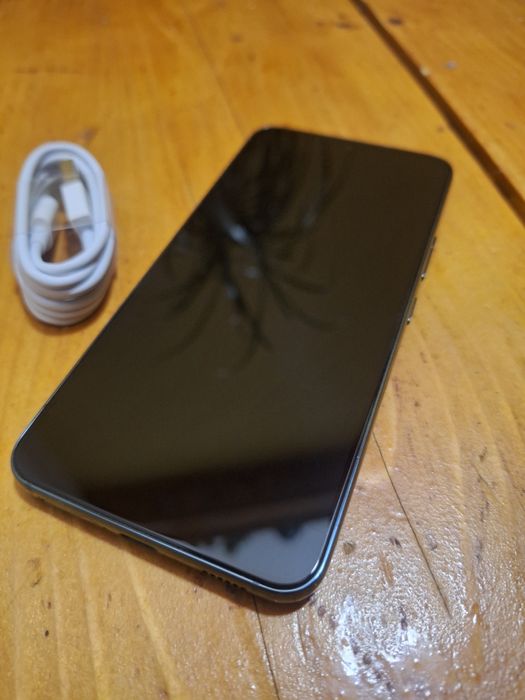 Telefon Samsung s22