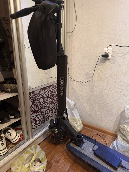 Samokat kugoo m 4 pro