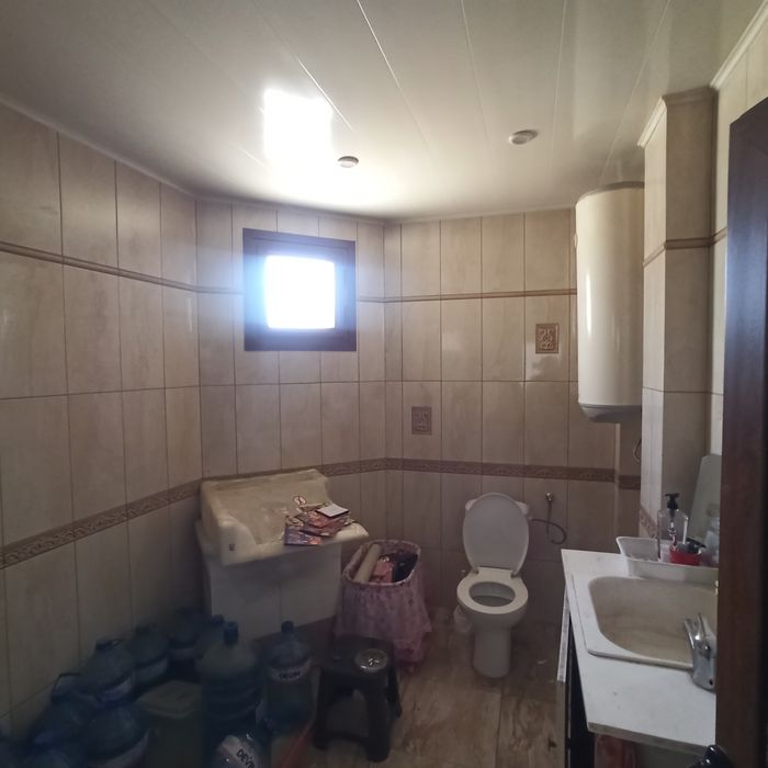 Агенция Селект предлага: Партерен апартамент