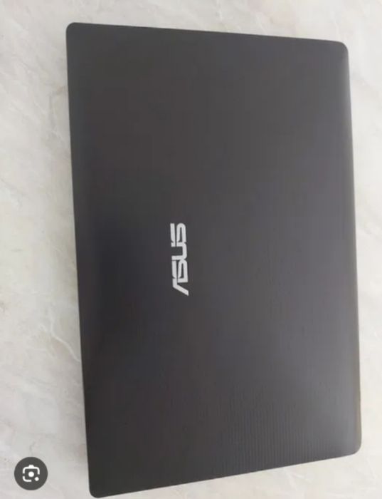 Ноутбук сатылады