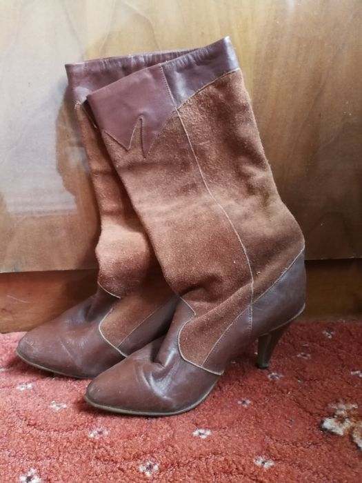 3 perechi diferite de cizme