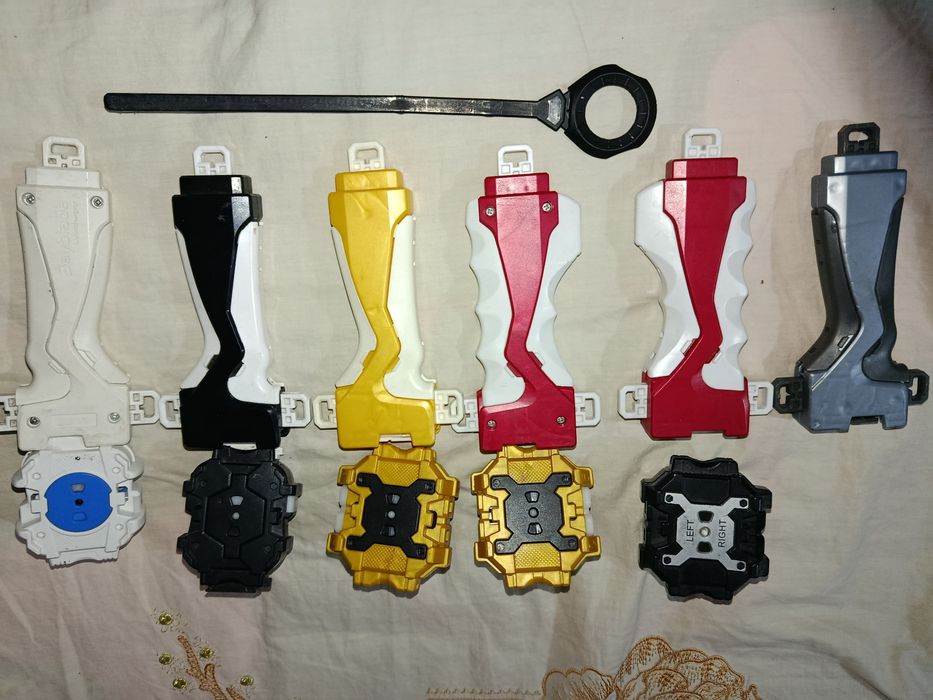 Продам много бейблейдов