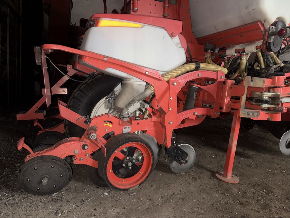 Пропашная селяка Gaspardo CHRONO 708