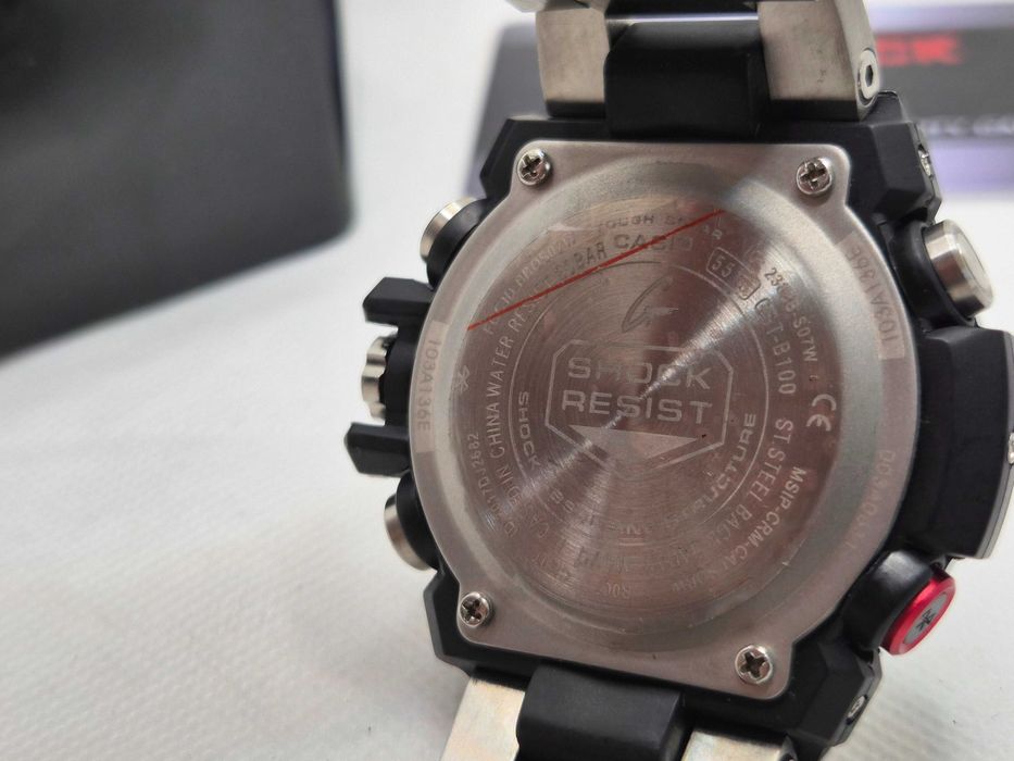 Ceas Sport Barbati Casio g shock GST B100d full metal , SILVER- BLACK Nou.Garantie 2ani