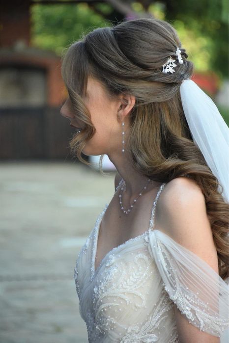 Булчинска рокля