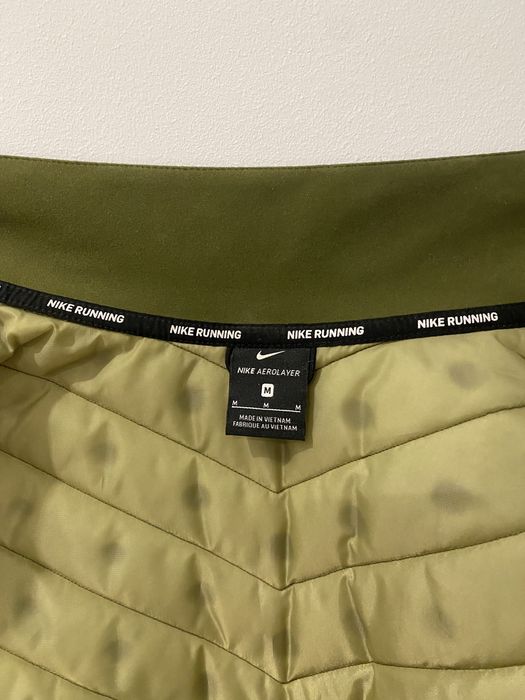 Vesta Nike marimea M