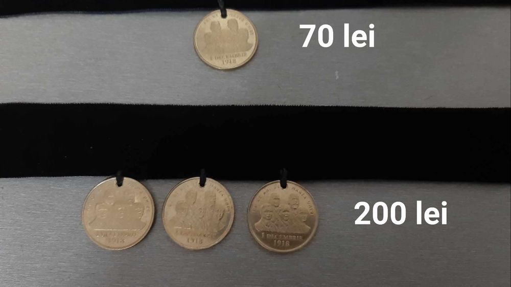 Zgarda cu bănuți la costum popular