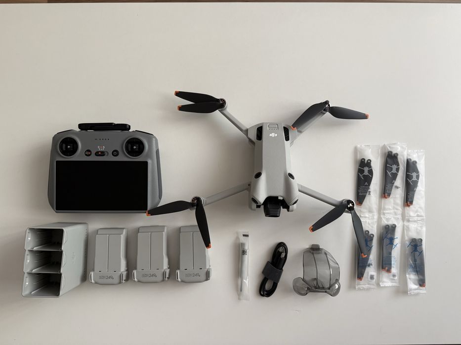 DJI Mini 4 Pro RC2