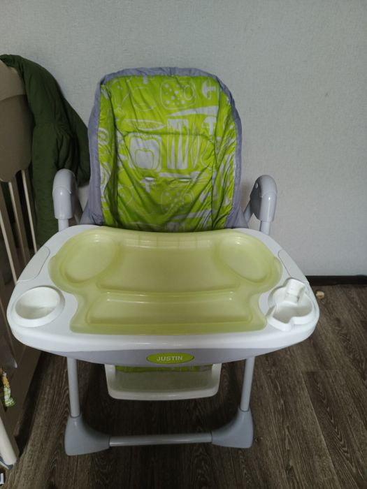 Продам стульчик для кормления