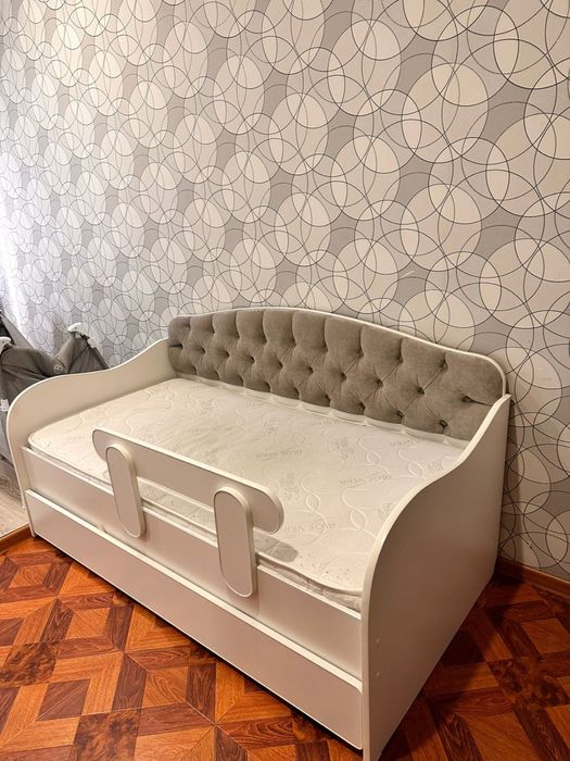 Продам детскую кровать