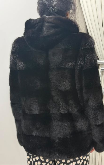 Продам  шубу б/у в хорошем состоянии.