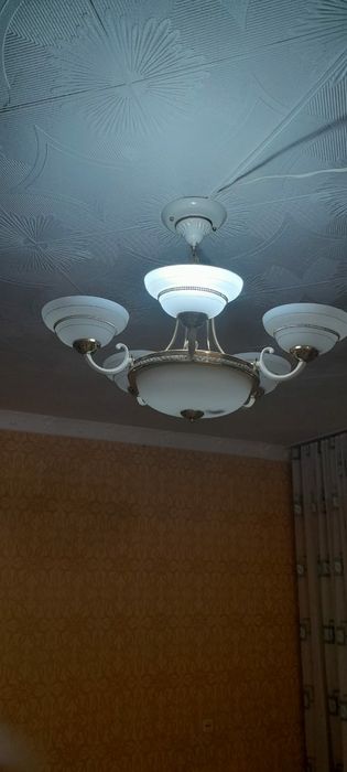 Ковер на продаже