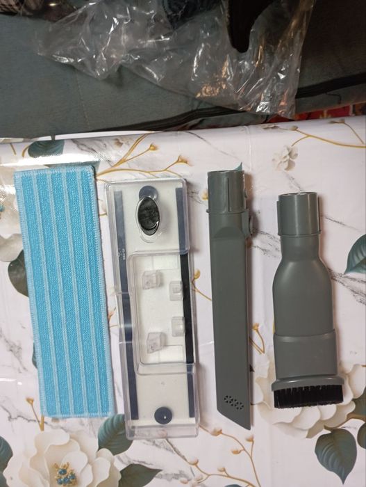 Продаю без проводной пылесос