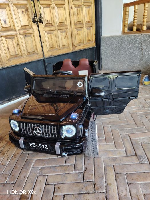Bolalar mashinasi hali yangi