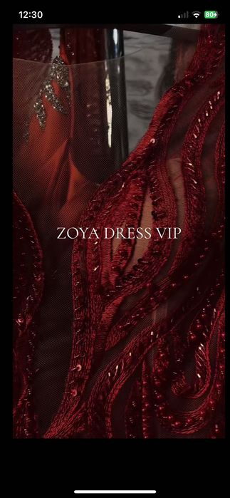 Офицялна роклия от Zoya dress размерXs/S
