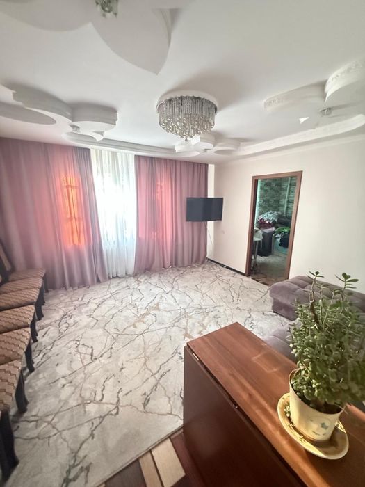 Продается 3х-комн.кв на 6 микрорайоне