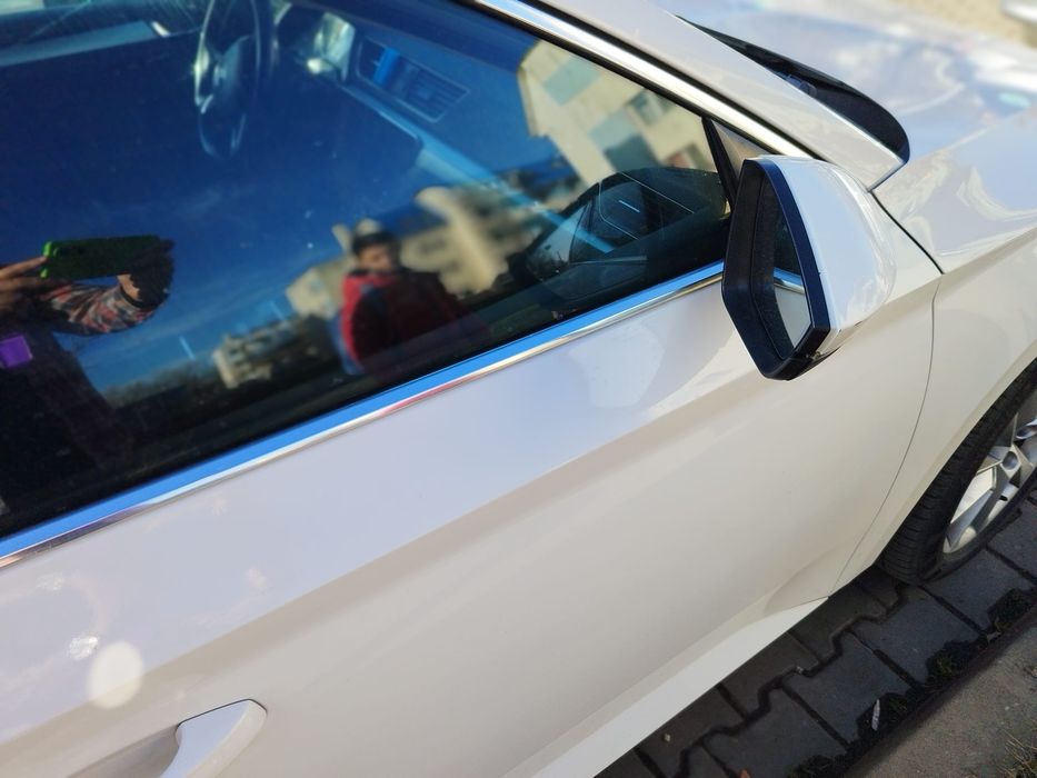 Oglinda dreapta Skoda superb 3 rabatabila și electrica