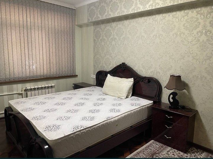 Продаётся 2х-комнатная на Алайском