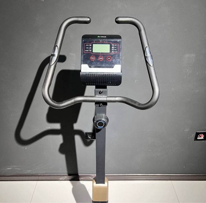 Велотренажер Axelus 019