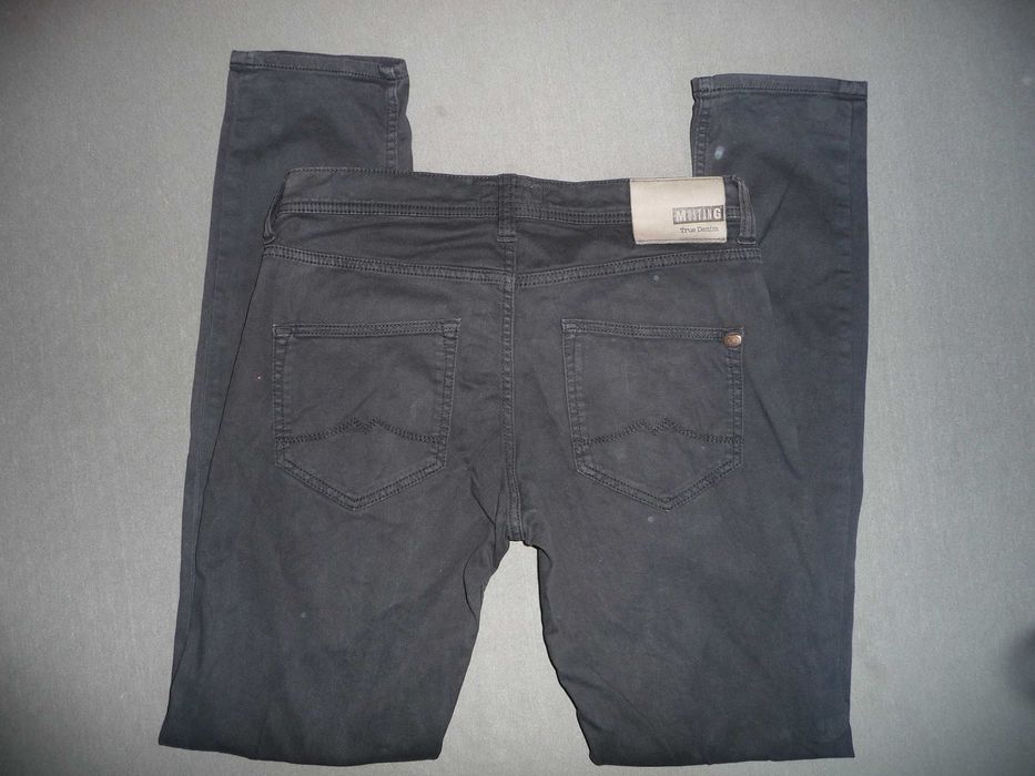 10 бр мъжки дънки levis CELVIN  KLEIN lee G STAR mustang TRUE RELIGION VTG GOODS replay diesel