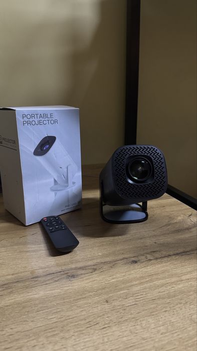 Проектор TOMMILI hy320