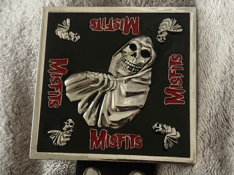 Колан на Misfits от естествена кожа