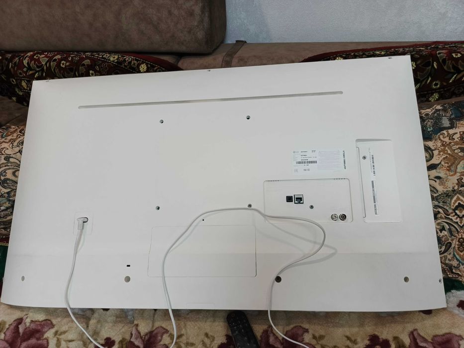 Продам телевизор  LG, смарт