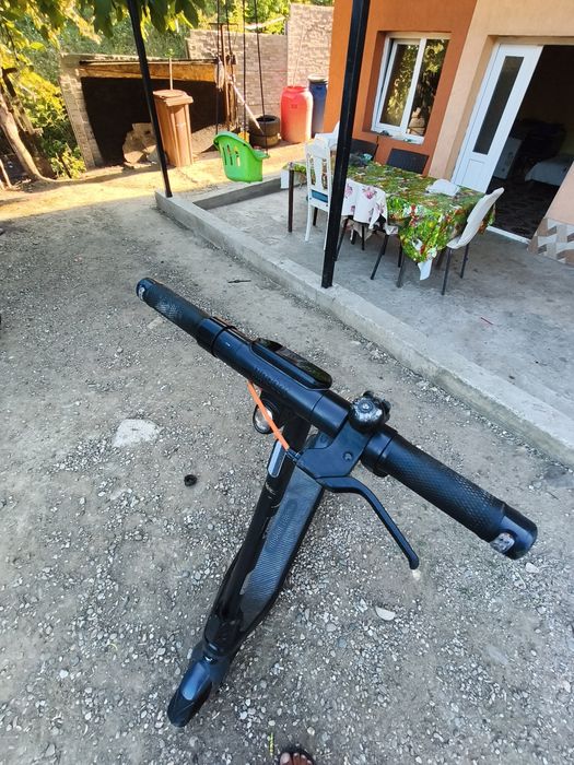 Vând trotinetă ninebot e2Pro