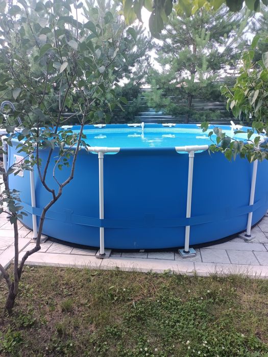 Бассейн каркасный INTEX