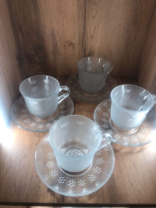 Продам сервиз  столовый