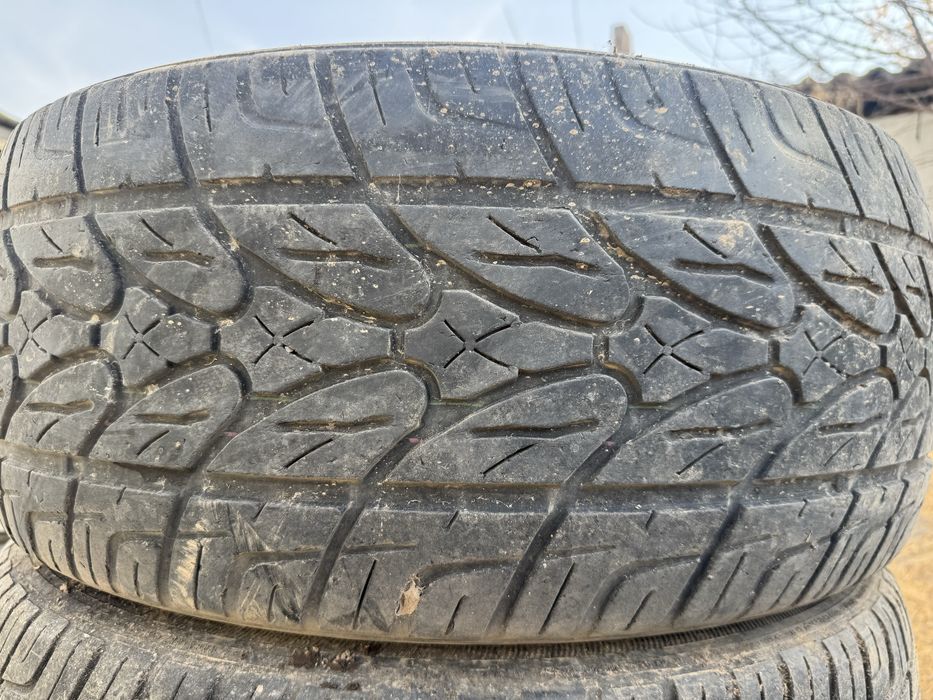 Шина на внедорожник летний