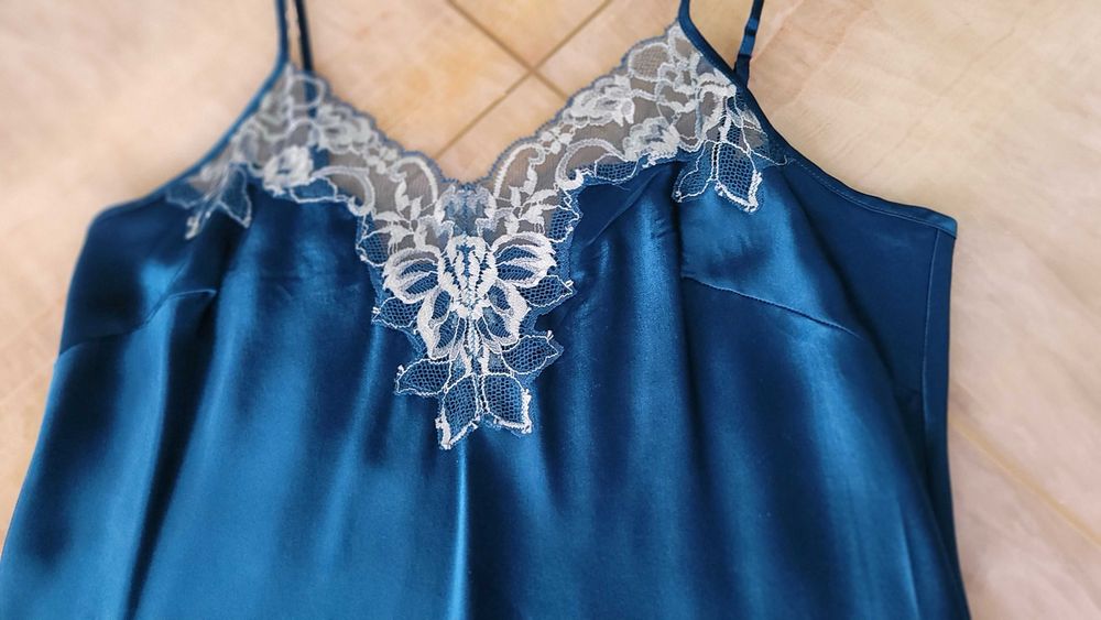 Negligee (neglije) de lux matase naturala 2 piese