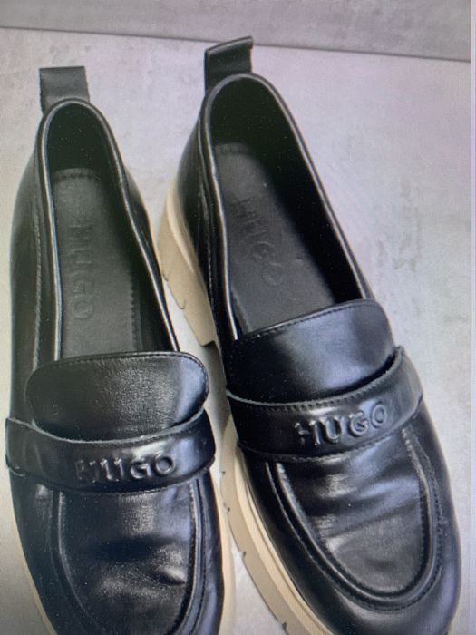 Armani exchange  hugo лоуфъри