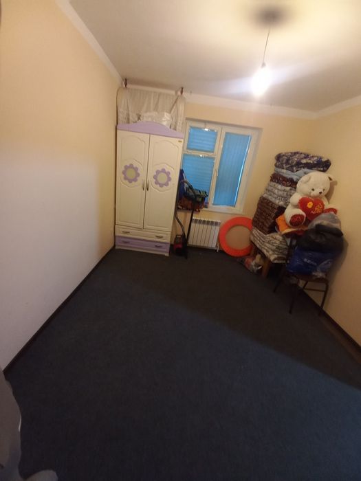 Srochna 3 xonali uyimni sotaman.